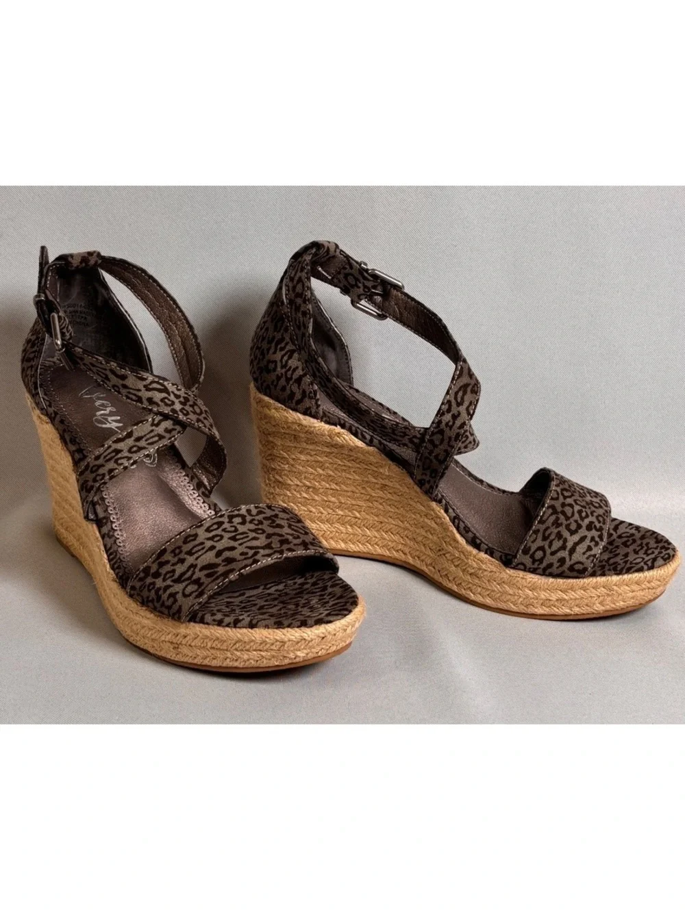 Very G Gray Leopard Print Wedge Sandals with Jute Wrapped Heel